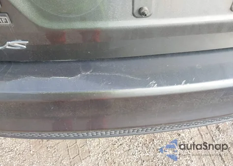 2015 Ford Focus Se z USA, uszkodzony, nr VIN 1FADP3F2XFL239219